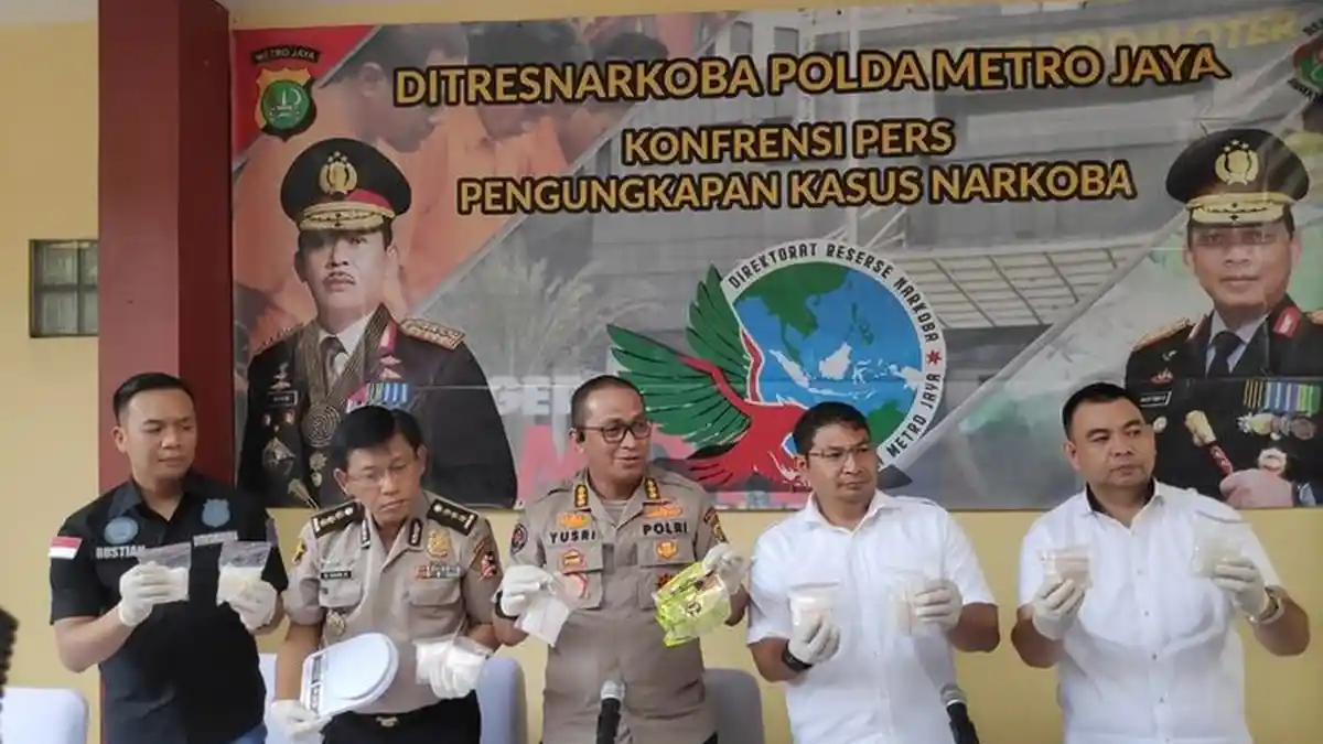 Polisi Tembak Mati Pengedar Narkoba 3,2 Kilo Modus Bungkus Teh