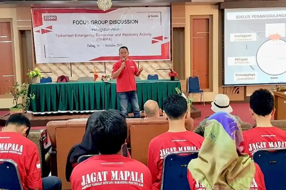 Hadirkan FGD dan Pelatihan, Telkomsel Ajak Mahasiswa dan Relawan Siap Tanggap Bencana