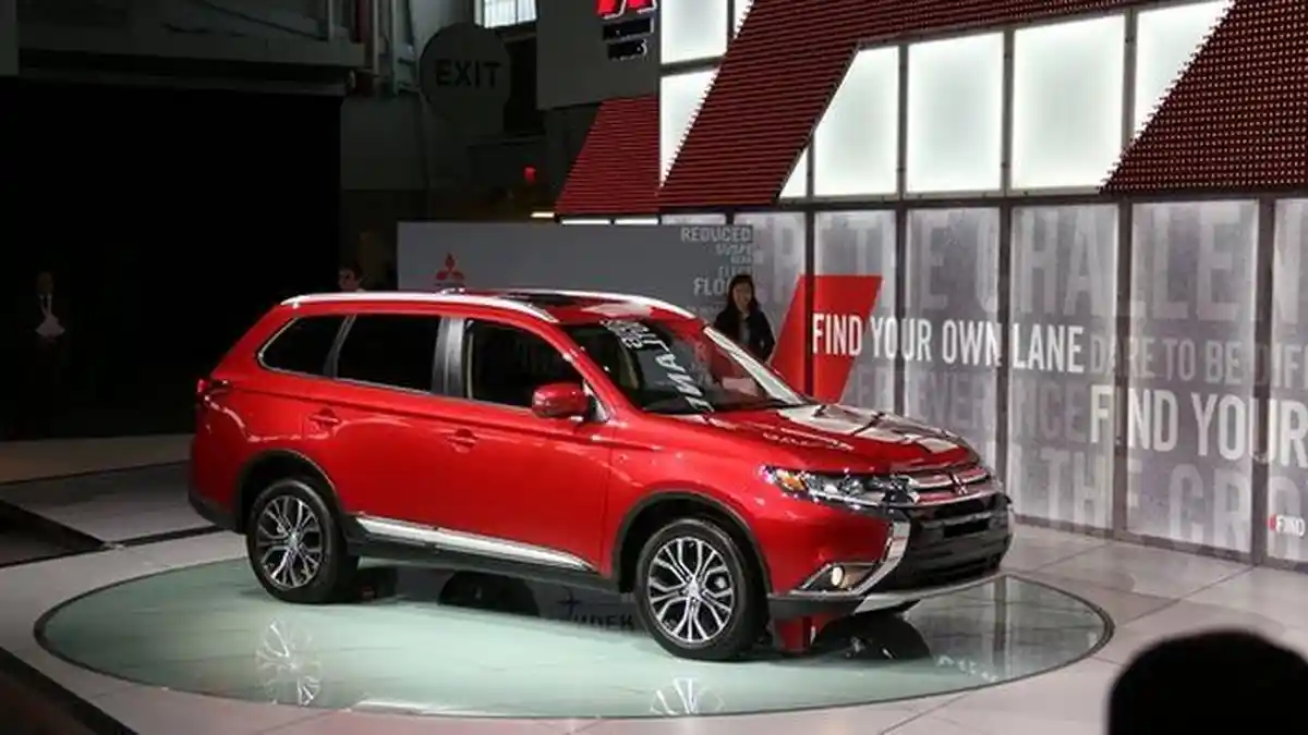 Penjualan Melempem Jadi Alasan Mitsubishi Outlander Sport Distop?