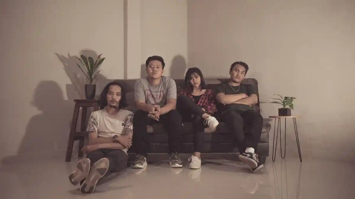 Circles Ajak Jaga Bumi di Single "Earth"