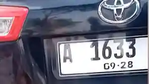 Mobil-dinas-seruduk-siswa-sd-yang-sedang-jajan.jpg