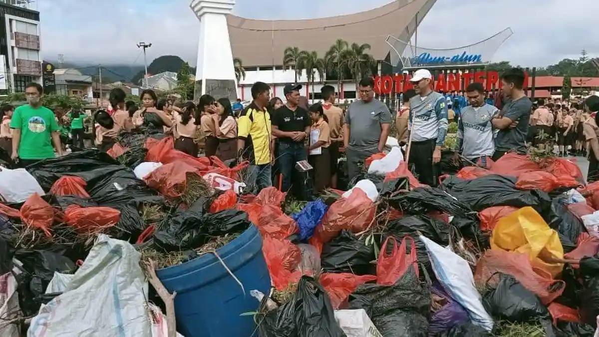 Pemkab Toraja Utara Gelar Bulan Aksi Bersih di Rantepao, Berhasil Kumpulkan 7 Ton Sampah