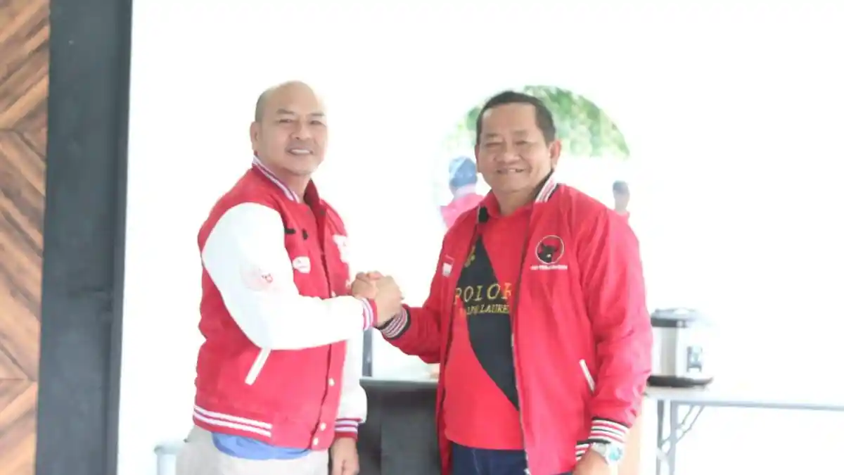 Dua Tokoh Kawasan Danau Toba Rapidin dan Nikson Eratkan Genggaman Menangkan PDIP dan Ganjar-Mahfud