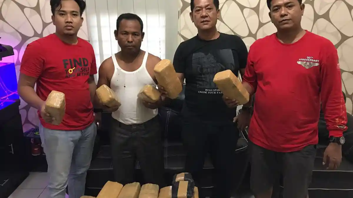 Turun Dari Bus Bawa 26 Kg Ganja Pria Ini Gagal Berangkat ke Palembang