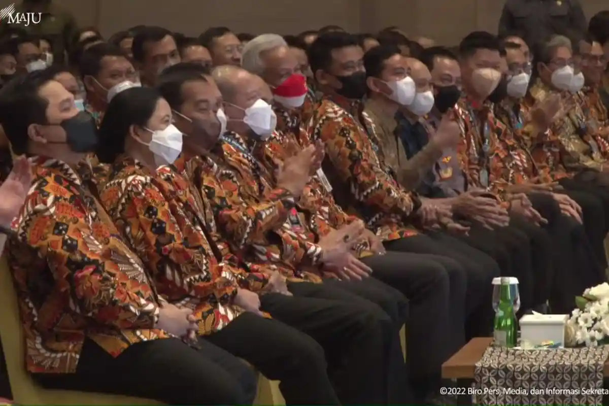 Berita Ganjar Pranowo: Puan Maharani Dipuji Ngeri-ngeri Sedap, Berikut Reaksi Gubernur Jawa Tengah