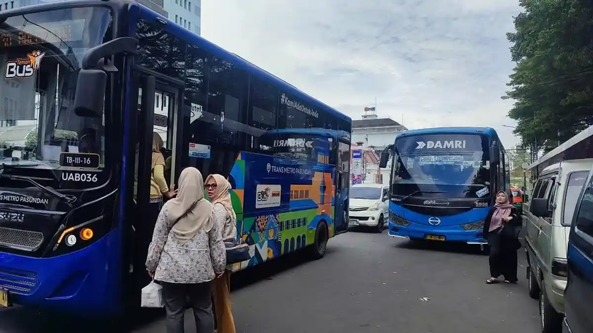 Bandung Raya Siap-siap Macet 1,5 Tahun! Pembangunan Jalur BRT 21 KM ...