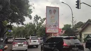 Jokowi-Prabowo-Bobby-Nasution.jpg