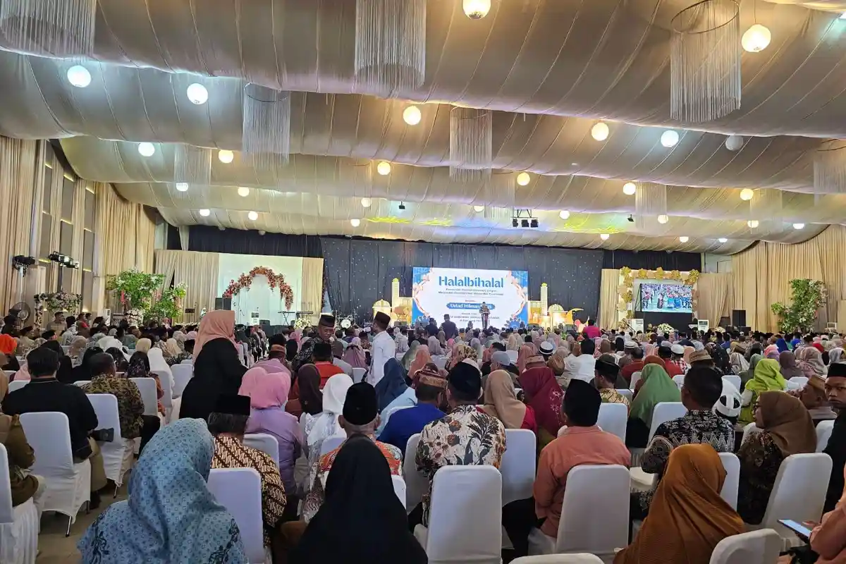 Ribuan Tokoh Gorontalo Kumpul di Halalbihalal, Penjabat Gubernur Pertama Apresiasi Gusnar Ismail