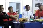 Wali-Kota-Jakarta-Selatan-Munjirin-nonton-bareng-nobar-Piala-Dunia.jpg