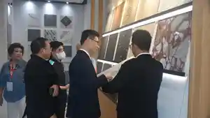 Pameran-keramik-PIK-2.jpg