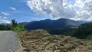 Suasana-cerah-menyengat-di-jalan-lintas-Aceh-Timur-Gayo-Lues.jpg