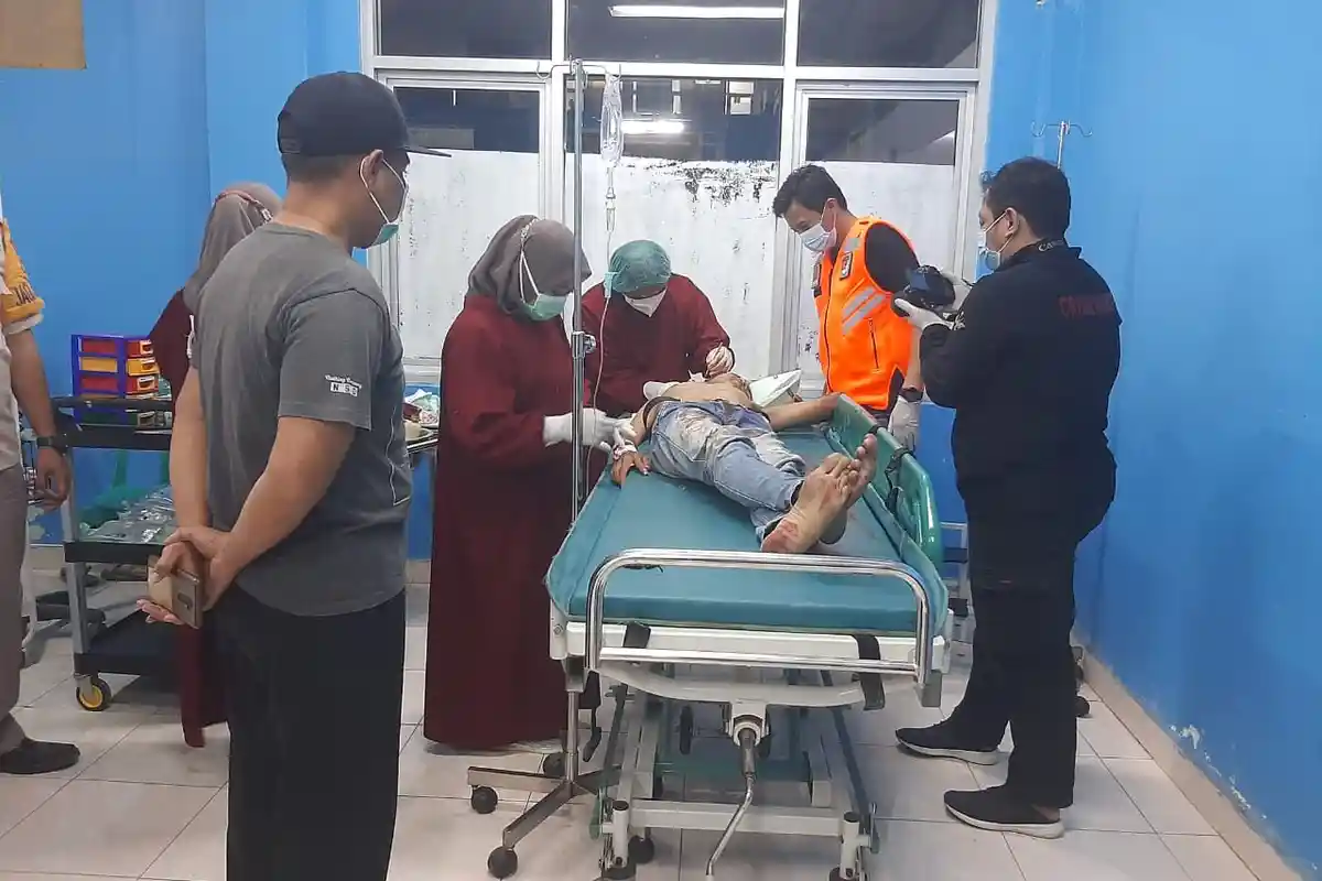 Kepergok Maling Motor Warga Saat Tahlilan, Dua Pemuda di Indramayu Babak Belur Diamuk Massa