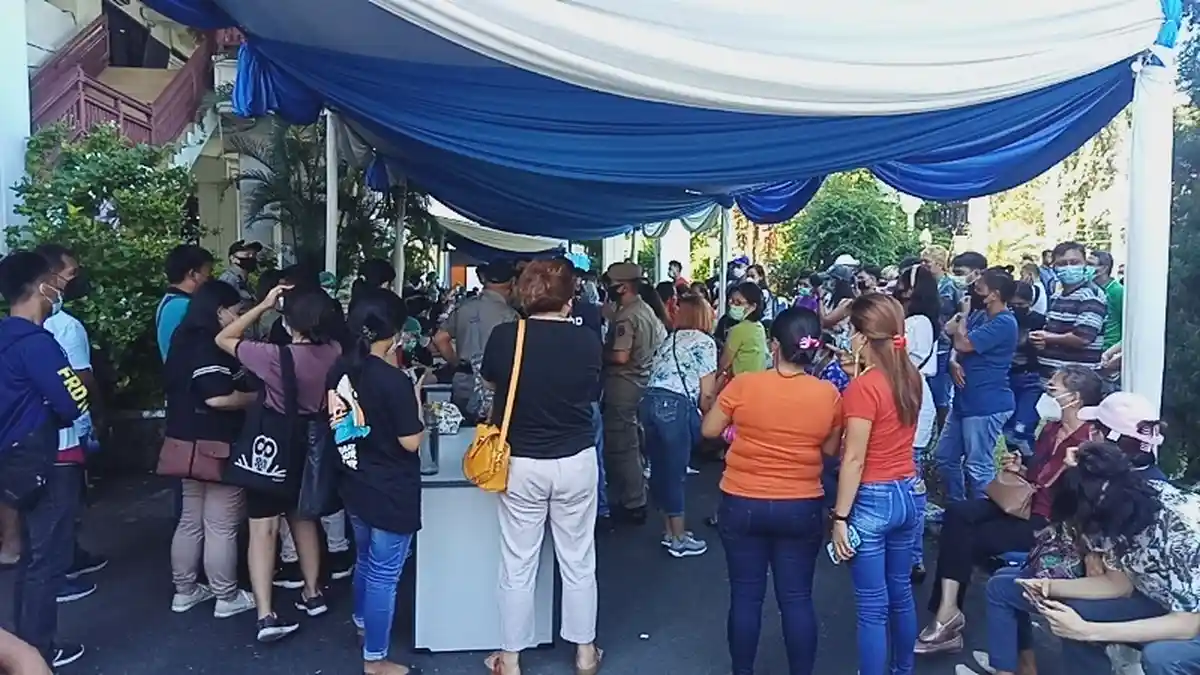Kerumunan Saat Vaksinasi Berpeluang Jadi Cluster Covid 19