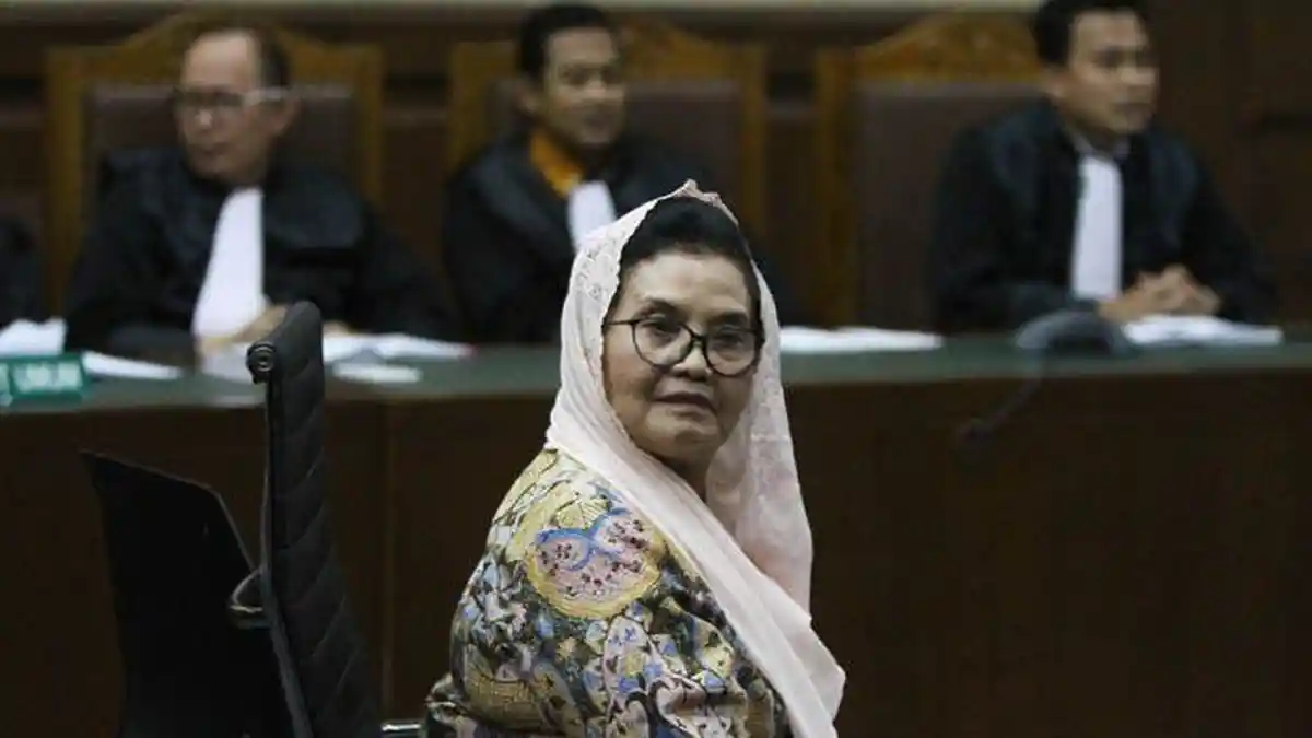 Tagar #BebaskanSitiFadilah Jadi Trending Topik, Ini Profil Menteri Kesehatan Era Presiden SBY Itu