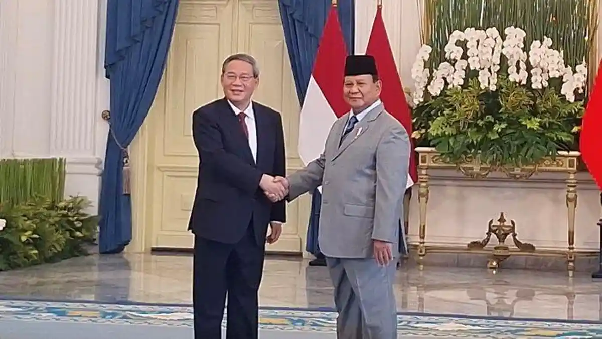 Presiden Prabowo dan PM China Li Qiang  Gelar Pertemuan Bilateral di Istana