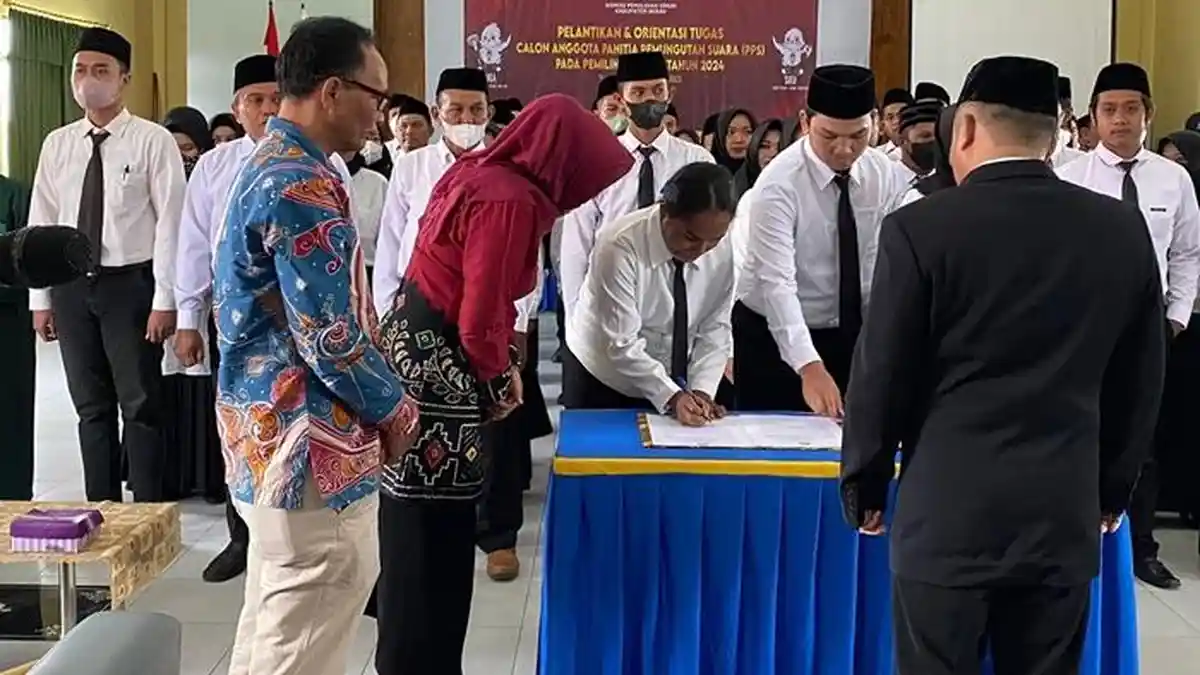Persiapan Pemilu 2024, KPU Berau Lantik 112 Panitia Pemungutan Suara