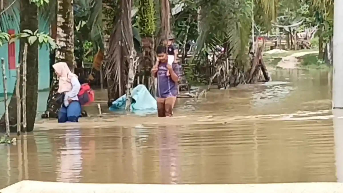 Puluhan Rumah di Gunung Kembang Sarolangun Terendam Banjir, Ini Penyebabnya