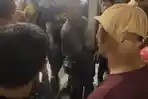 Viral-di-Palu-Pria-Diduga-Pencuri-Motor-Diikat-Warga.jpg