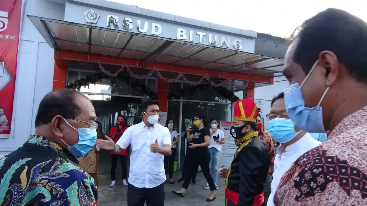 Pjs Gubernur Agus Fatoni Sidak RSUD Manembo Nembo Bitung