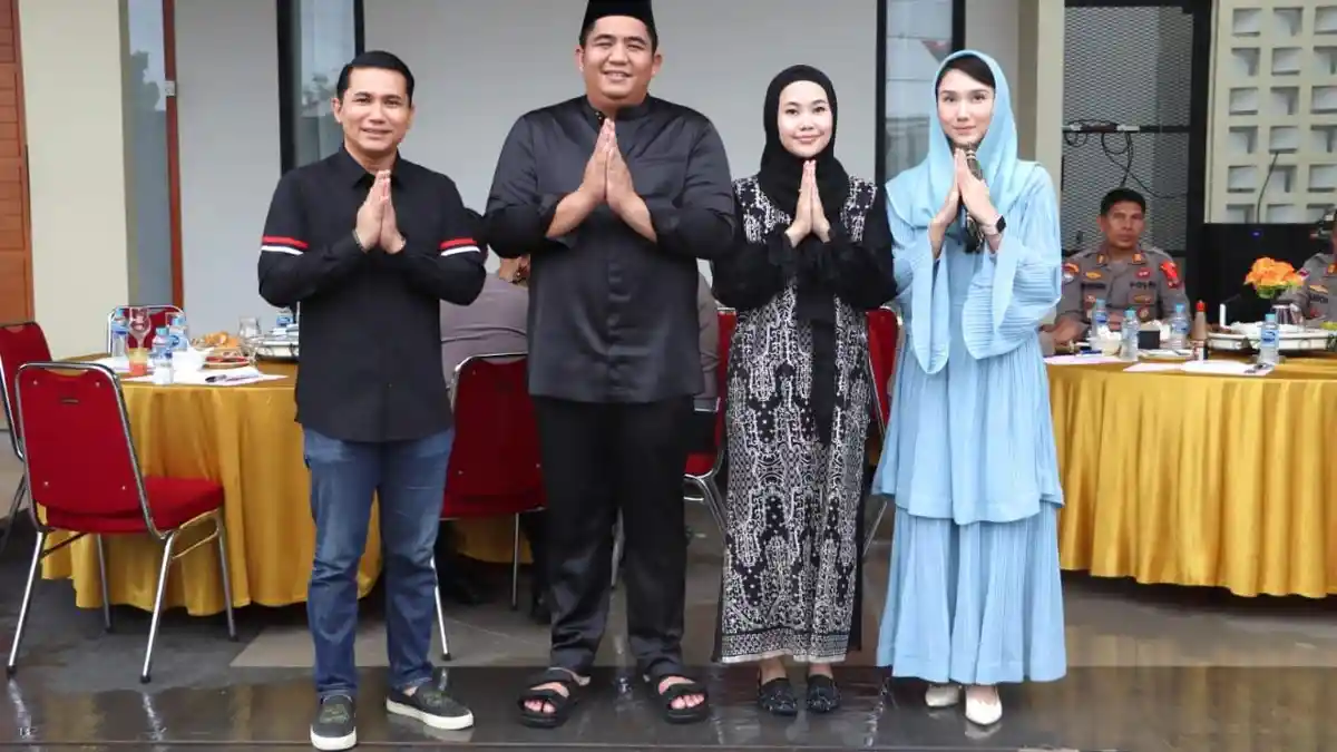 Bupati Bintan Roby Kurniawan Open House, Begini Kalimat Pujian Warga