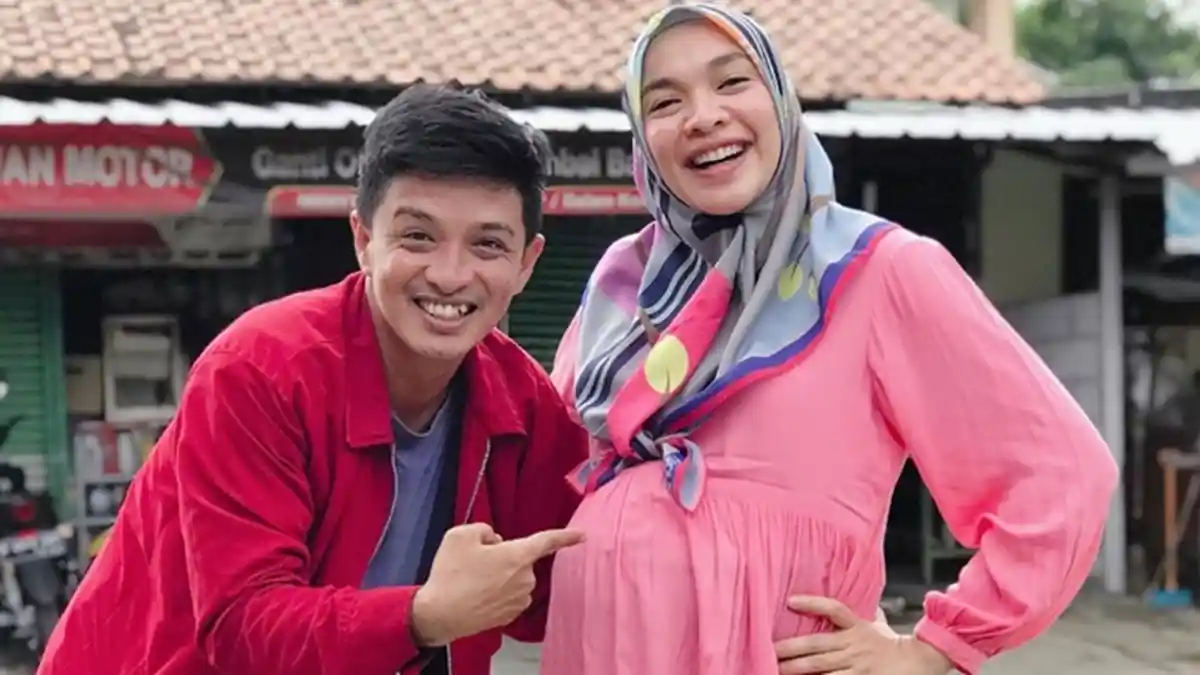 Denok Diceritakan Sudah Lahiran, Tika Bravani Beri Bocoran Kapan Comeback ke Tukang Ojek Pengkolan