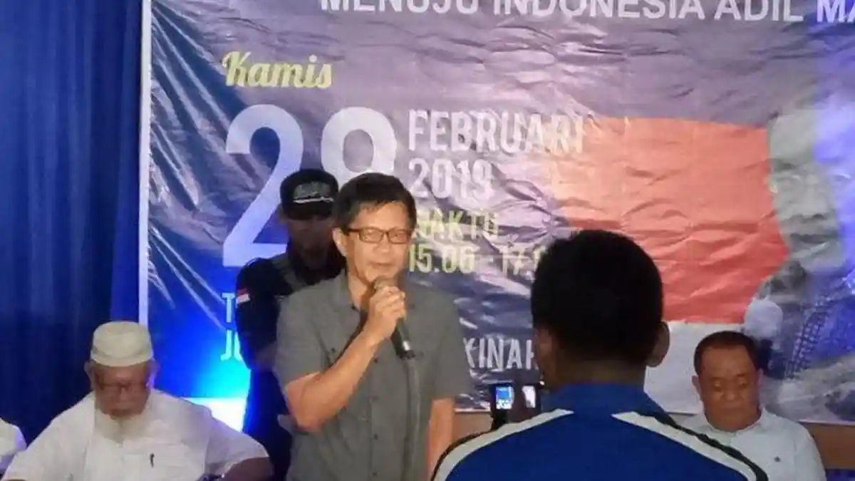 Rocky Gerung Singgung Karpet Prabowo yang Bisa Digelar di Istana, Para Penonton Langsung Riuh