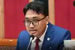 anggota-Komisi-X-DPR-RI-Muhammad-Hilman-Mufidi-atau-yang-akrab-disapa-Gus-Hilman-jadi-sorotan.jpg