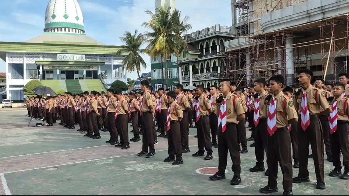 Pelepasan Kontingen "Eagle" Pondok Modern Darussalam Gontor Ponorogo ke WMSJ 2025