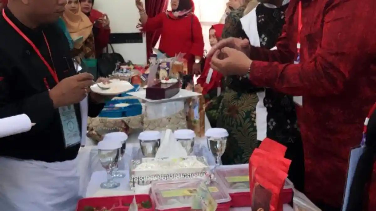 Ini Ditampilkan Kecamatan Lilirilau Soppeng Pada Lomba Pangan Lokal Tingkat Sulsel