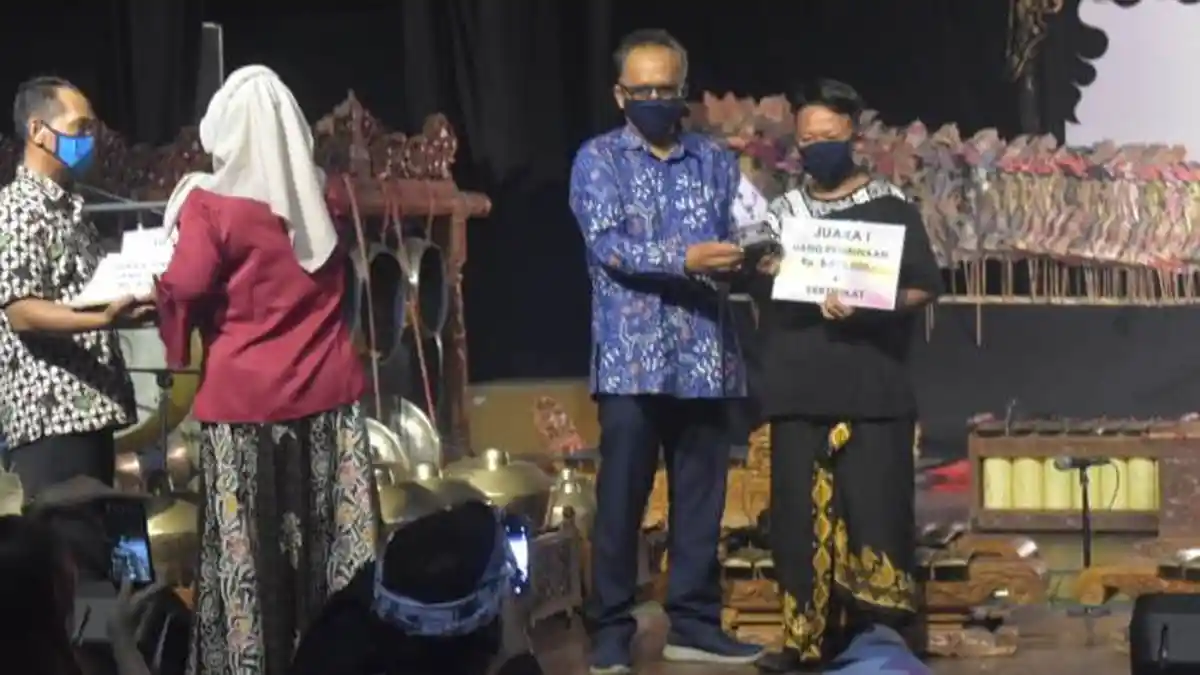 Zaki Rizal Juarai Festival Dalang Cilik Banyumas 2020