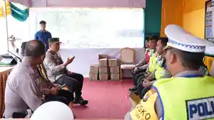 kedatangan-kapolda-disambut-pejabat-utr.jpg