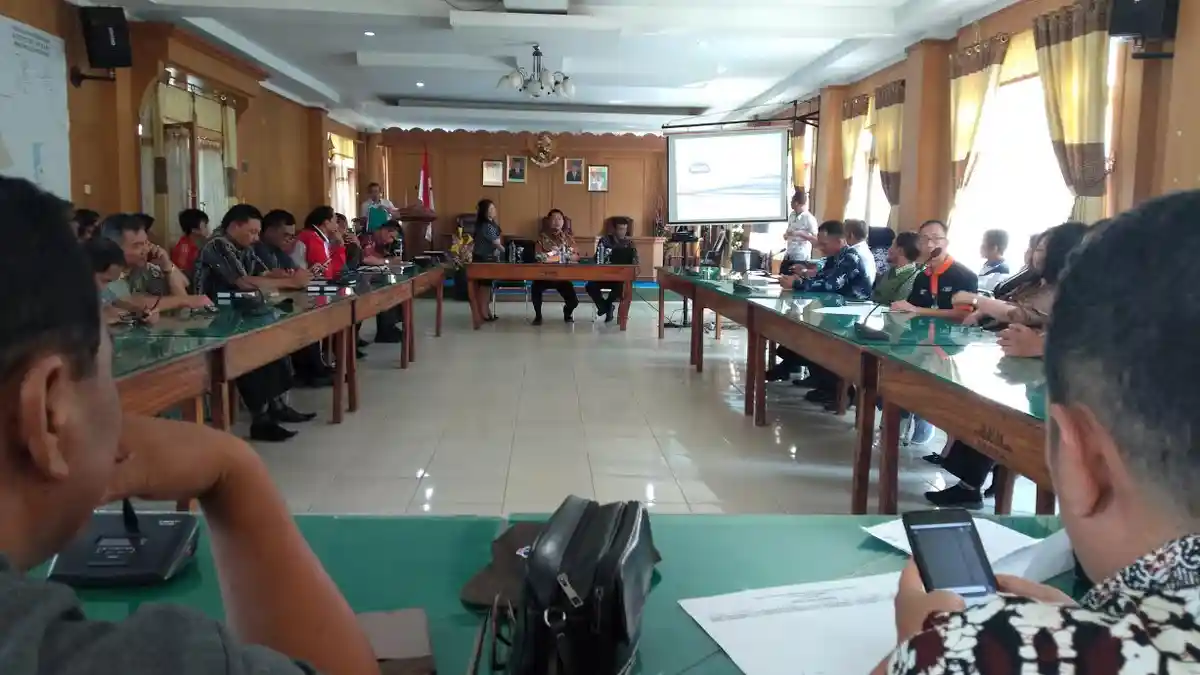 Pajak Kendaraan Dinas Menunggak Rp 5 Miliar, Pemda Mamasa-Samsat Rapat Koordinasi
