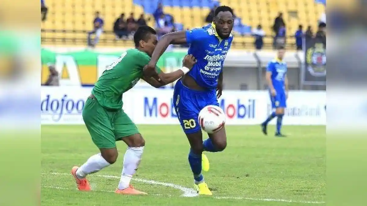 Bermain di Indonesia, Pemain Persib Geoffrey Castillion Rasakan Gairah Sepakbola