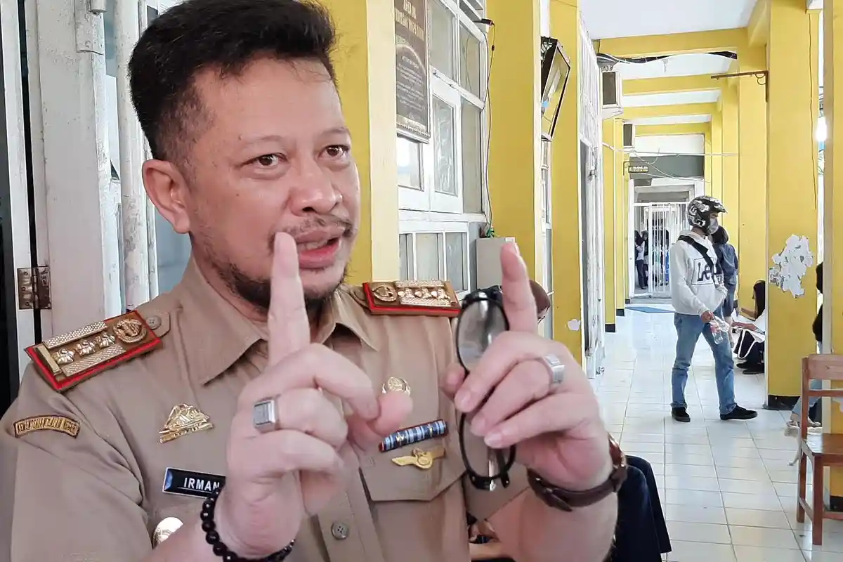 Melepas Kepergian Kakak, Irman Yasin Limpo Tulis Puisi Lagi