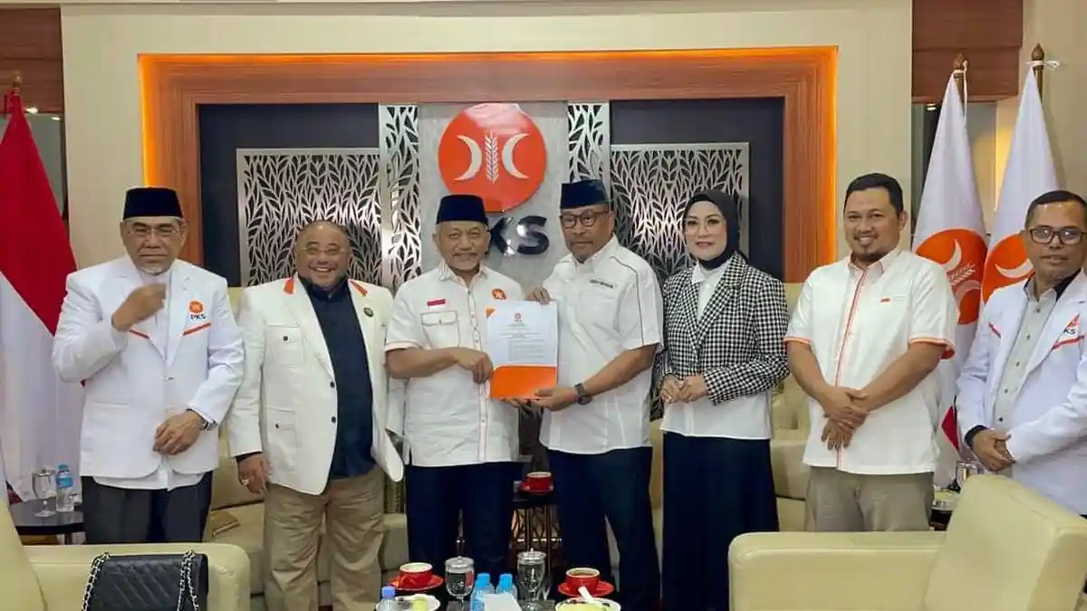 Azis Sangkala Intruksikan Kader PKS Wajib Menangkan Murad di Pilkada Maluku