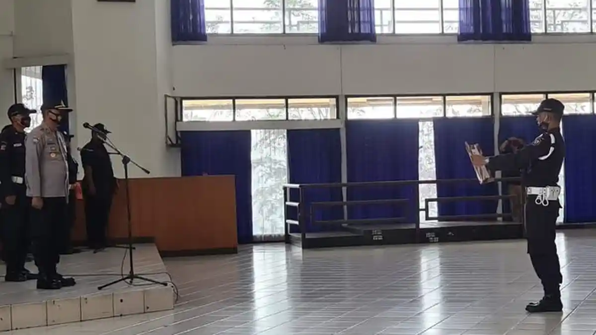 Polda Jabar Minta Satpam Punya Ijazah dan KTA, Ini Syarat Bisa Pakai Seragam Bertanda Pangkat