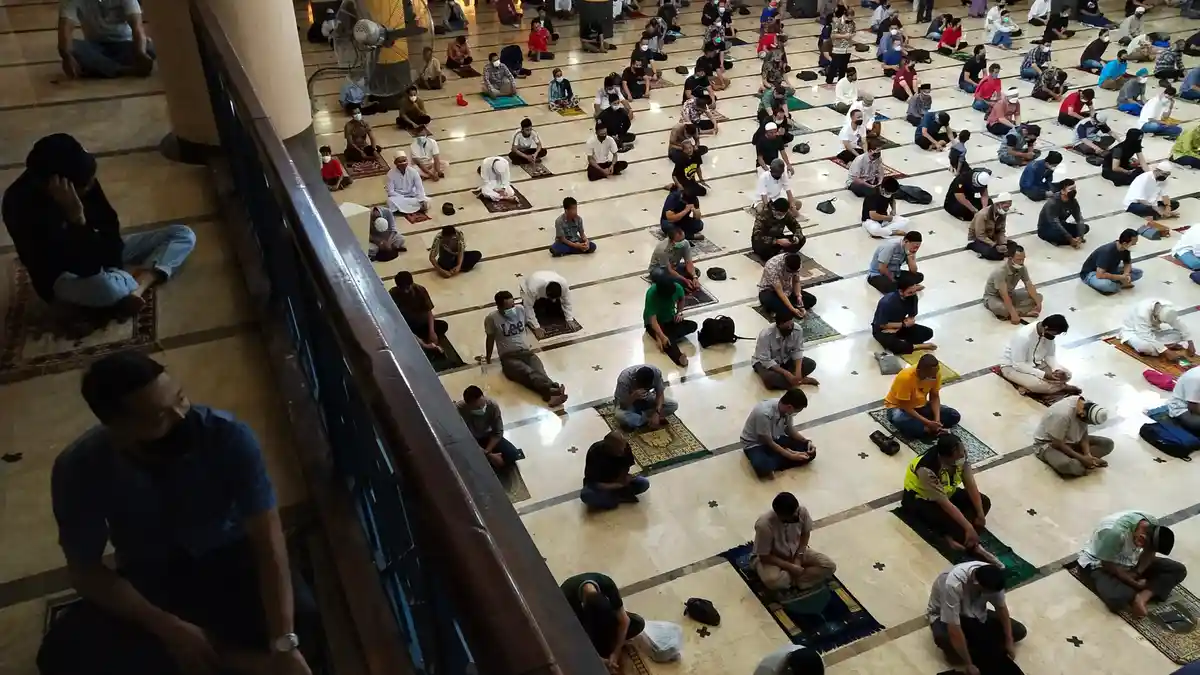 PPKM Level 4 Jawa-Bali Kini Boleh Gelar Ibadah Berjamaah dengan Syarat