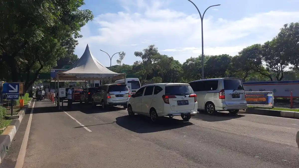 TMII Tetap Berlakukan Protokol Kesehatan, Pengunjung Wajib Cek Suhu, Scan Barcode, dan Cuci Tangan