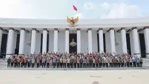 CEO-Kompas100.jpg