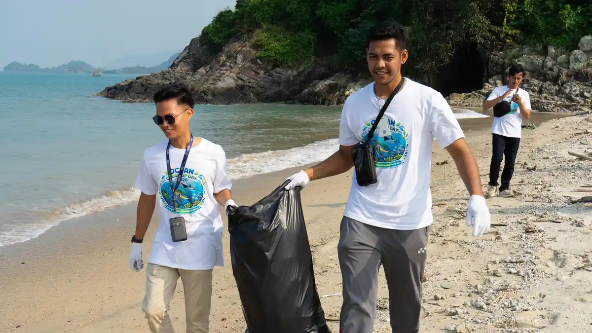 Peringati Hari Laut Sedunia, ASDP Angkut Lebih dari 13 Ton Sampah dari Kawasan Pesisir