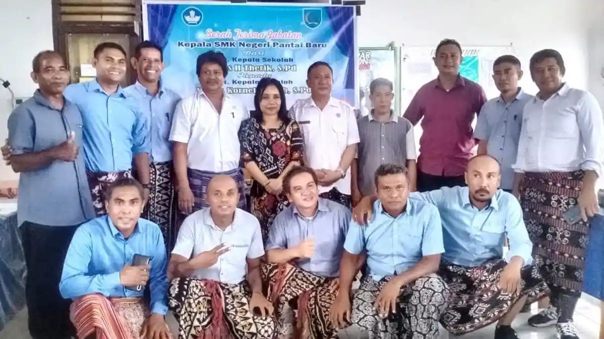 SMKN Pantai Baru Laksanakan Sertijab Kepala Sekolah Baru