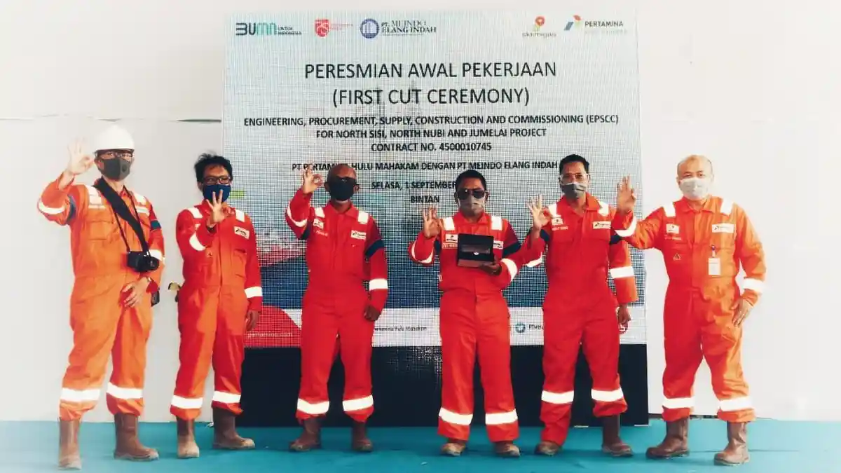 Proyek Konstruksi Tiga Anjungan Lepas Pantai SKK Migas – PT PHM Senilai US$ 105 Juta Resmi Dimulai