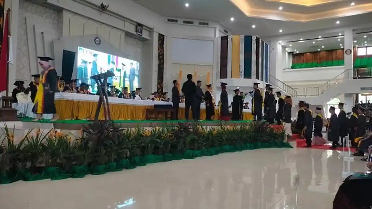 Daftar Nama-nama Wisudawan Terbaik UHO Kendari Sultra Periode Januari-April 2023 Gelombang Pertama