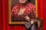Pentas Teater Nyonya Nyonya Istana