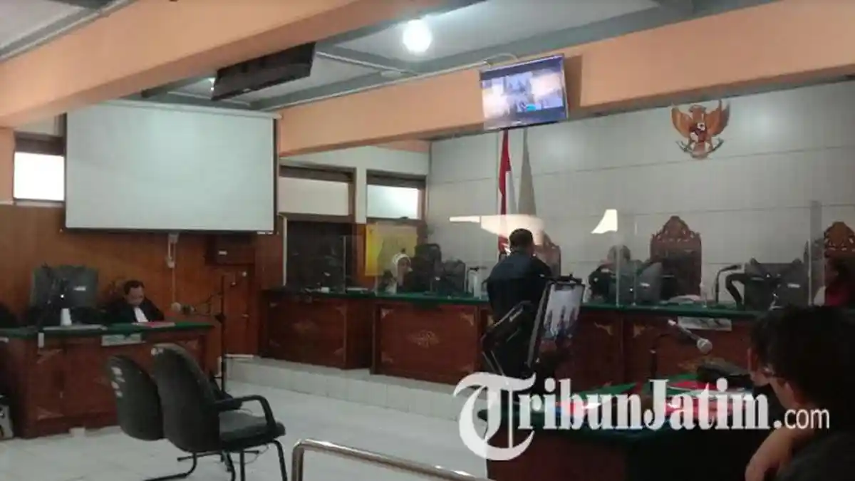 Sidang Robot Trading ATG, Penasihat Hukum Wahyu Kenzo dan Bayu Walker Anggap Dakwaan JPU Kabur