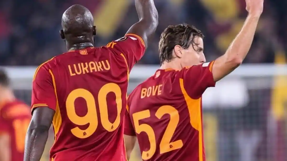 AS Roma 2-1 Lecce: Falcone jadi Kiper Pertama yang Tepis Penalti Lukaku