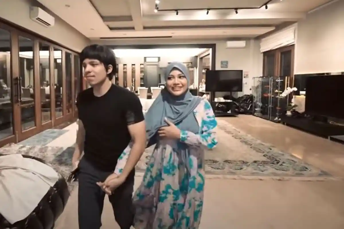 Aurel Mulai Keluhkan Kebiasaan Atta Halilintar Jika di Kamar Mandi: Aku Sudah Gak Kuat Banget