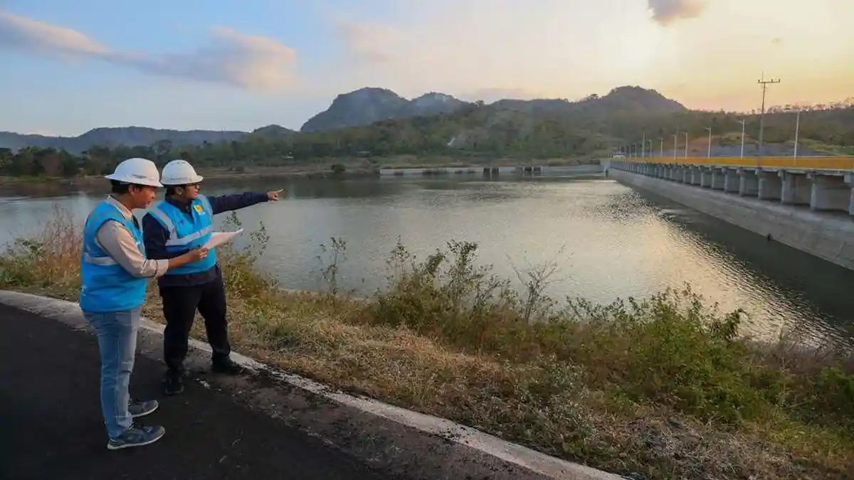 Pasokan Listrik EBT Terus Bertambah, PLN Bakal Operasikan PLTA Jatigede 110 MW
