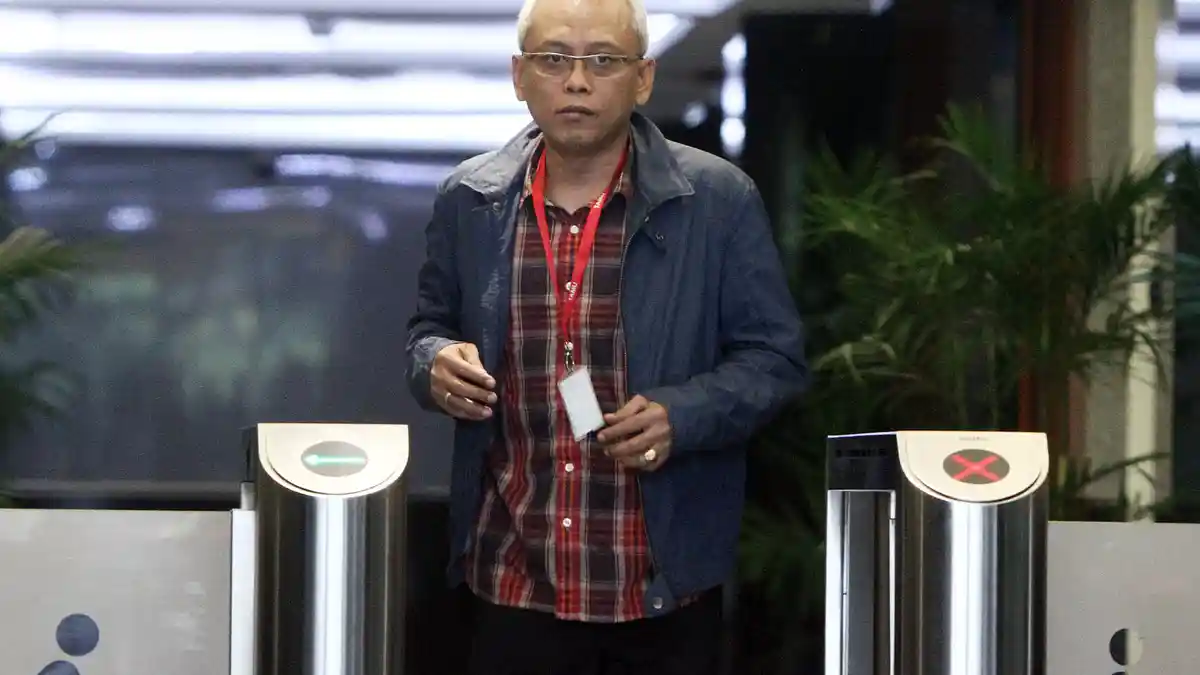 Arif Wibowo Dicecar Soal Pergantian Ketua Komisi II DPR Saat Proyek e-KTP