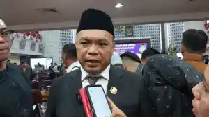 Ketua-DPRD-Kabupaten-Tangerang-sementara-Muhamad-Amud.jpg